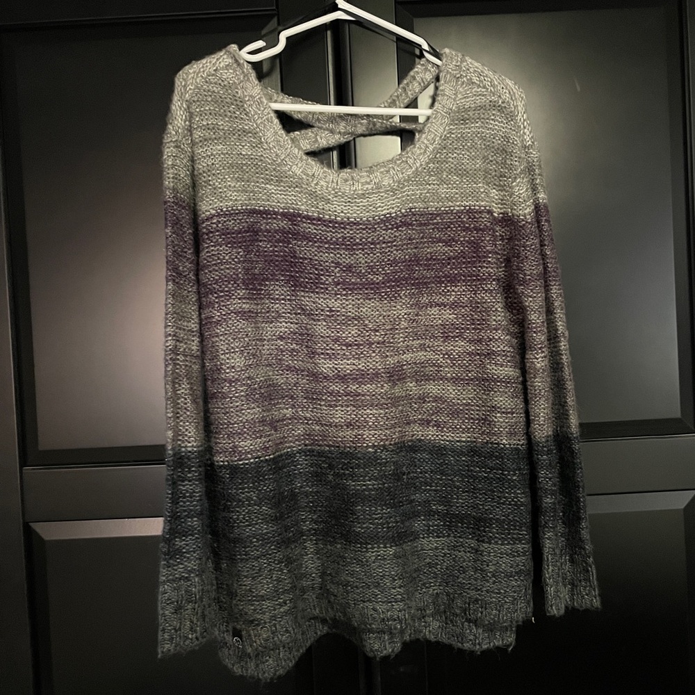 Pacsun sweater